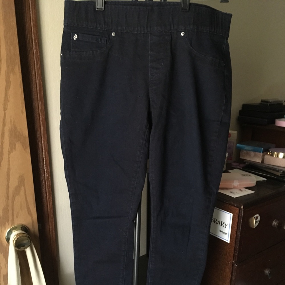 Denizen Jeans/Jeggings